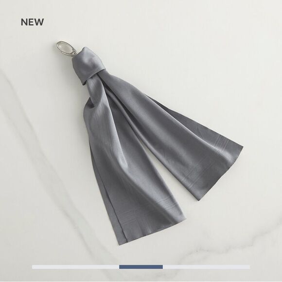 Norwex Pewter Optic Scarf NWT - Picture 1 of 12